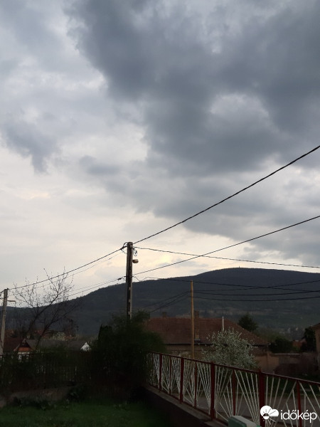 Észlelési fényképek