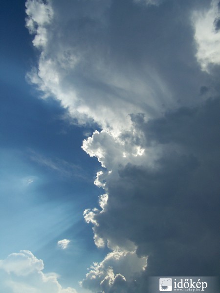 Felturbózta az eseménytelen napot