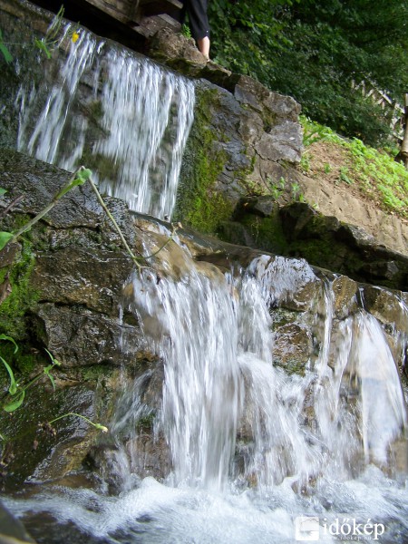 Vízesés - kicsiben