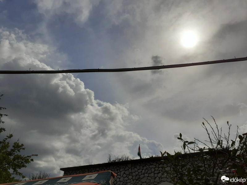 Észlelési fényképek