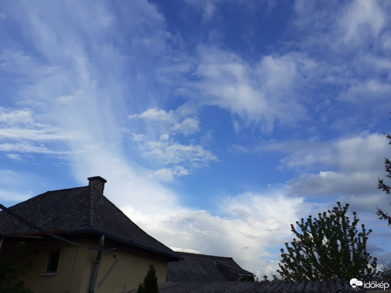 Észlelési fényképek