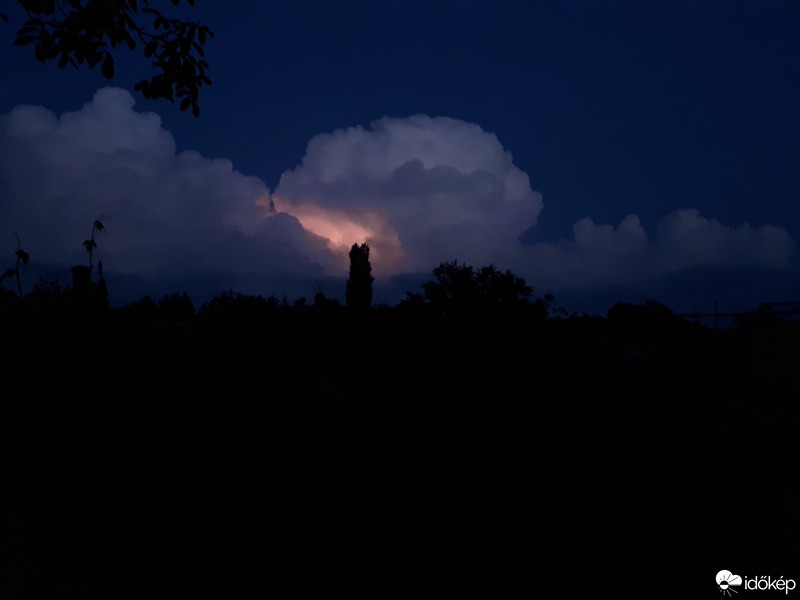 Észlelési fényképek