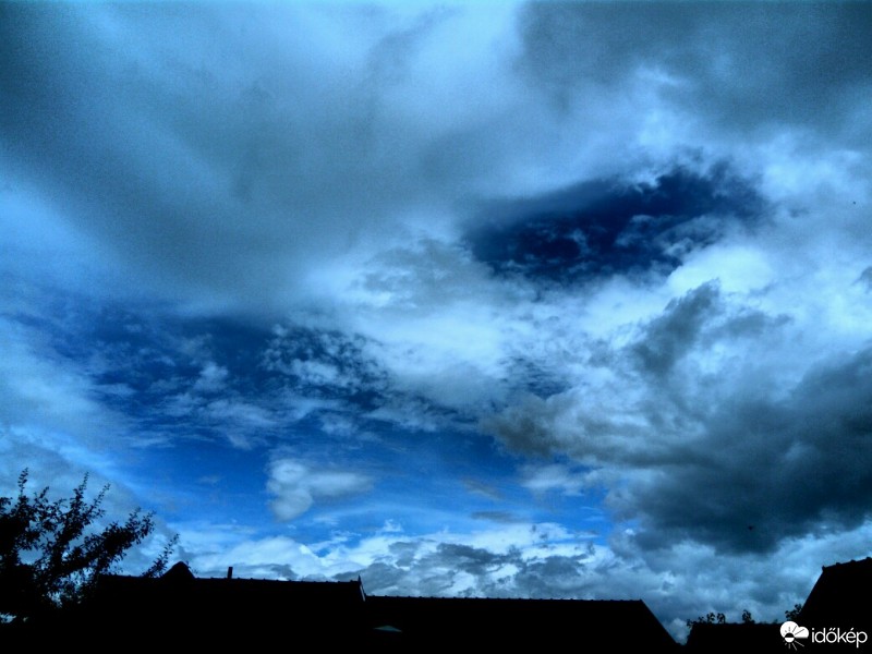 Észlelési fényképek