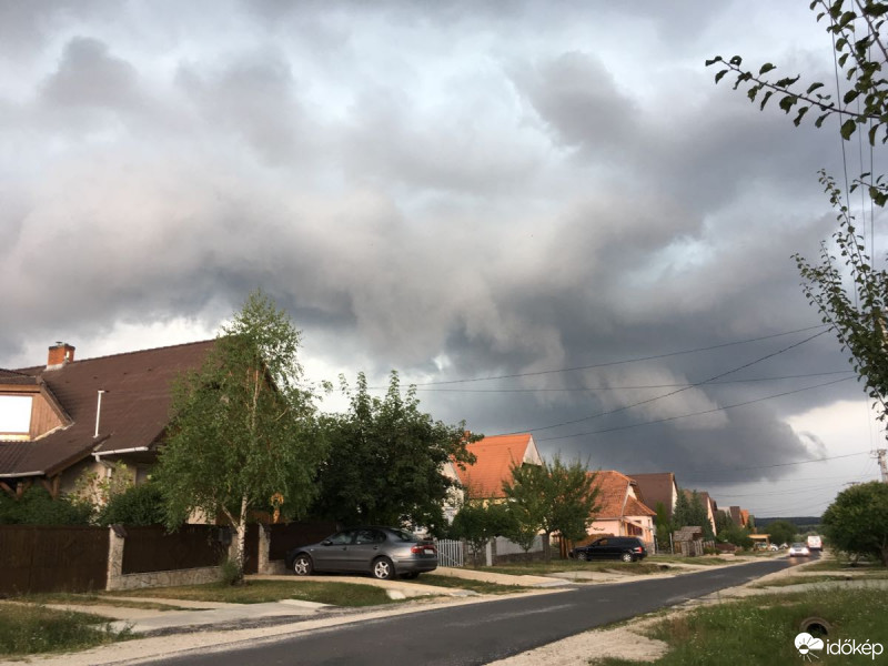 Észlelési fényképek