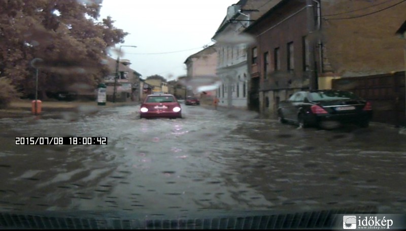 Észlelési fényképek