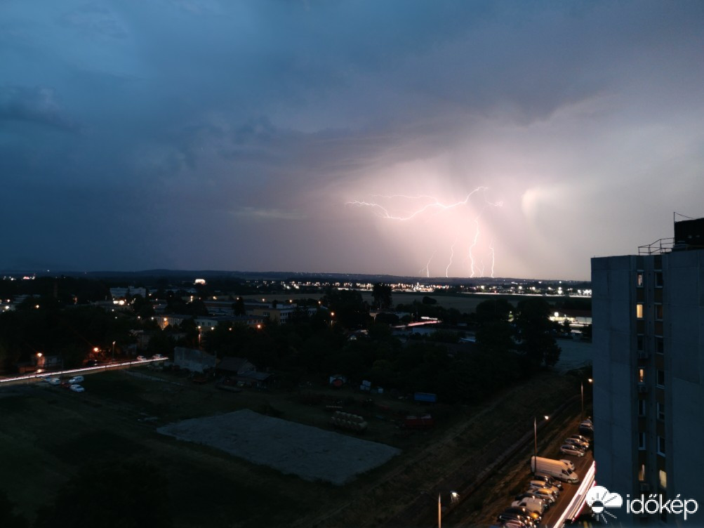 Észlelési fényképek