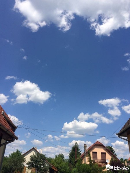 Észlelési fényképek