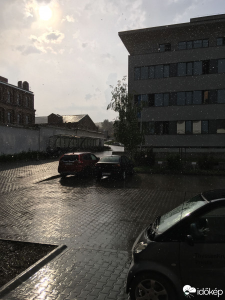 Észlelési fényképek