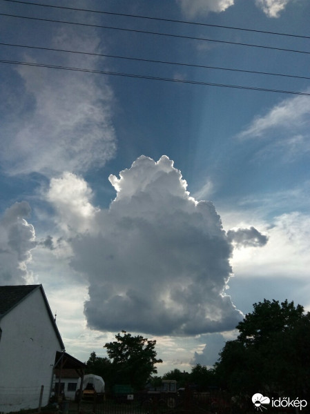 Észlelési fényképek