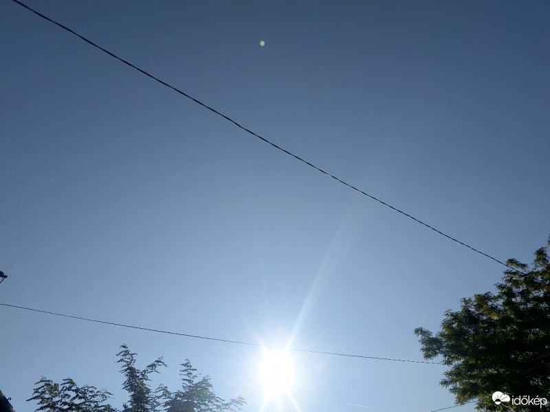 Észlelési fényképek