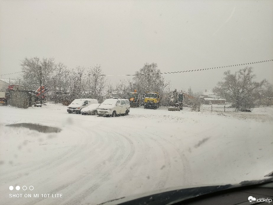 Észlelési fényképek