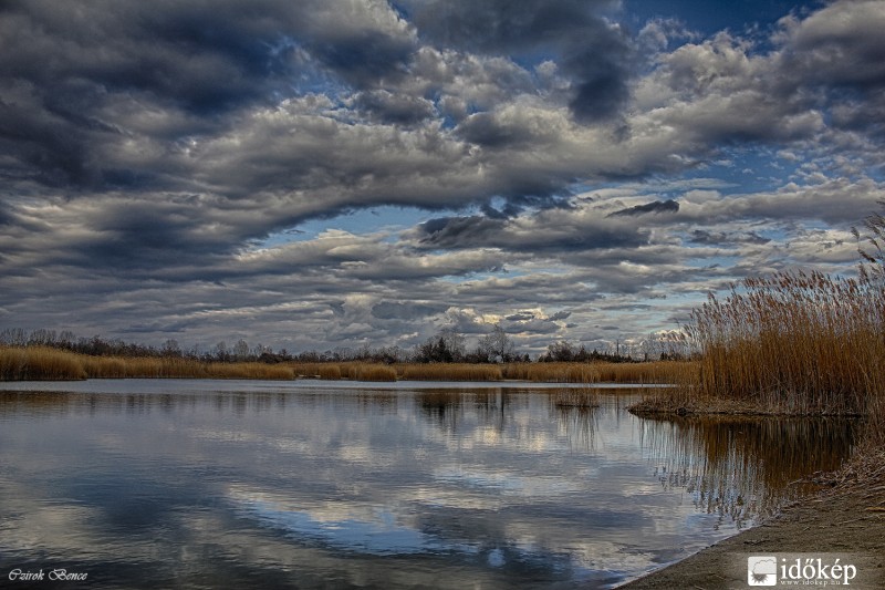 Péntek délutáni felhősödés