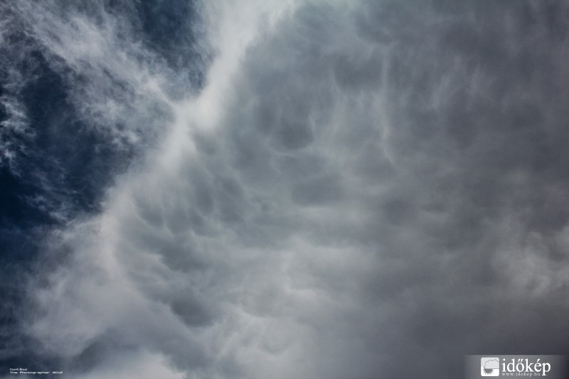 Mammák Orosháza felett