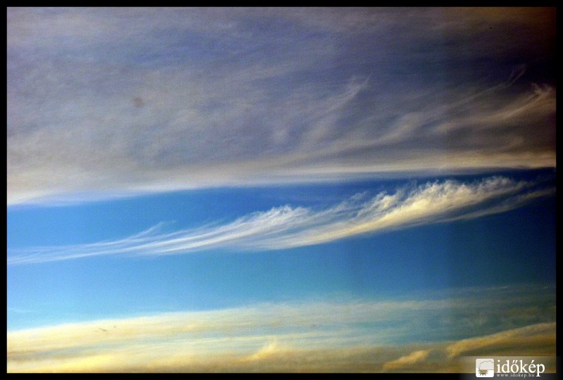 Cirrus virga