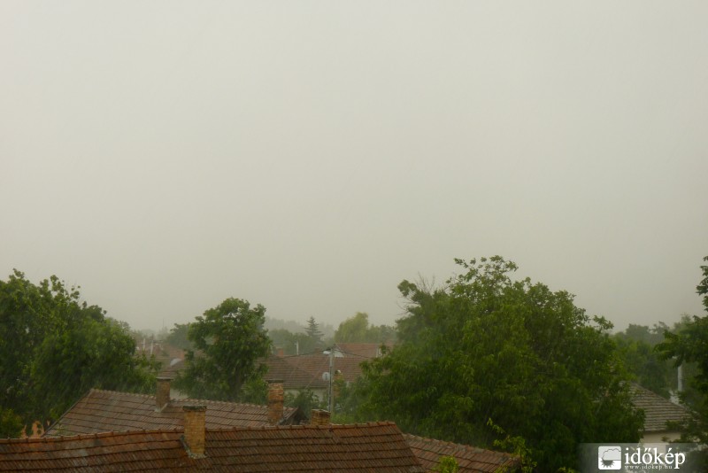 Orosháza zivatar közben