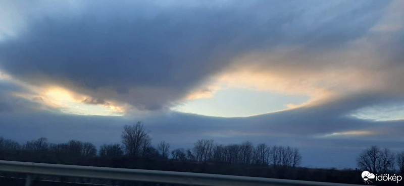 Észlelési fényképek