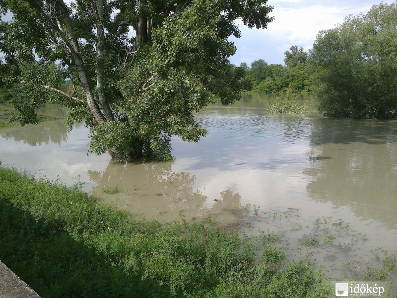 Évszázad árvíze közeledik!