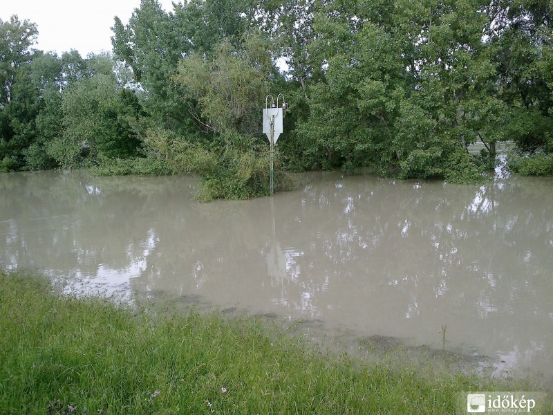 Évszázad árvíze közeledik!