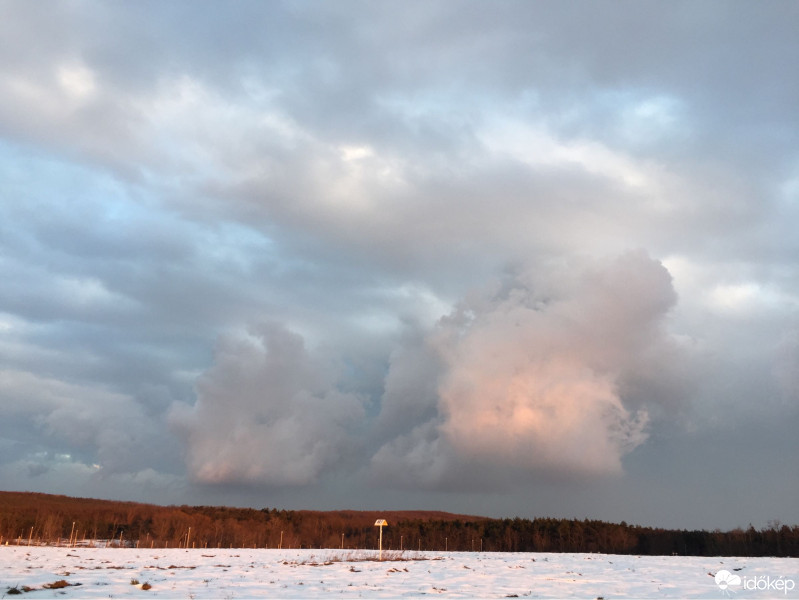 Észlelési fényképek