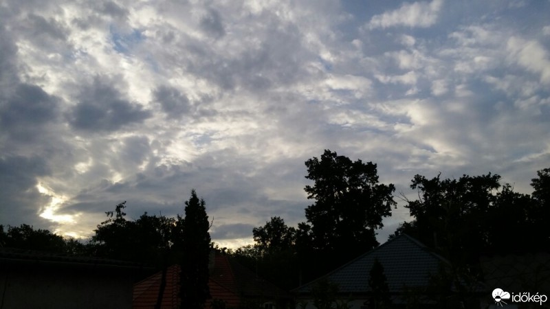 Észlelési fényképek