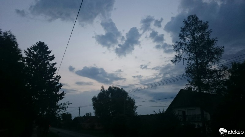 Észlelési fényképek