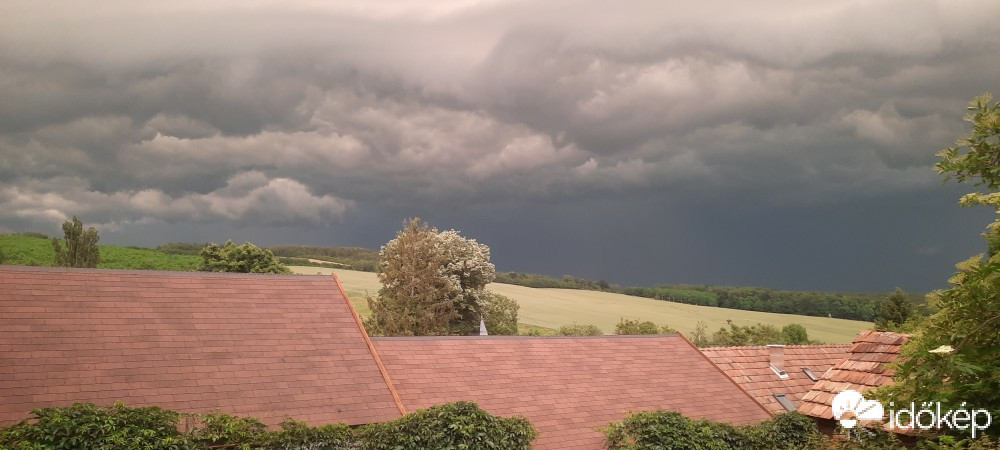 Észlelési fényképek