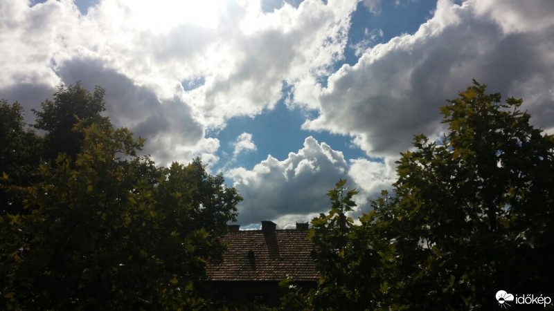 Észlelési fényképek