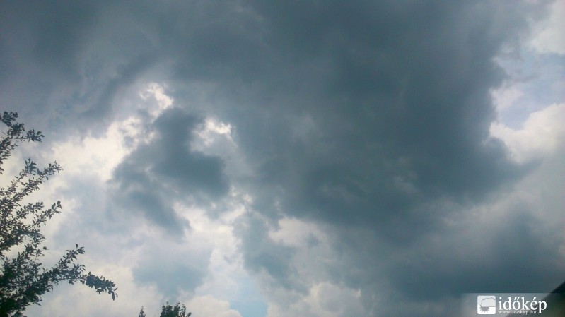 Észlelési fényképek