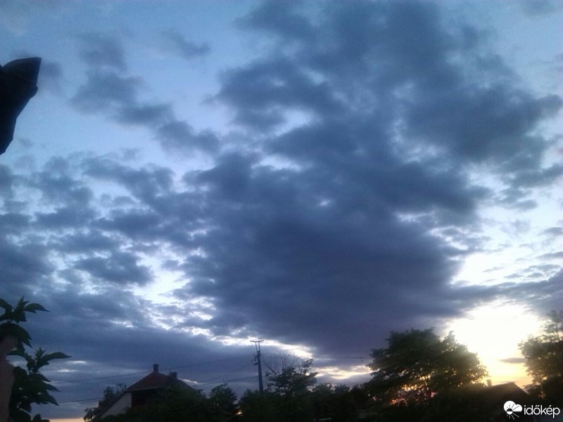 Észlelési fényképek