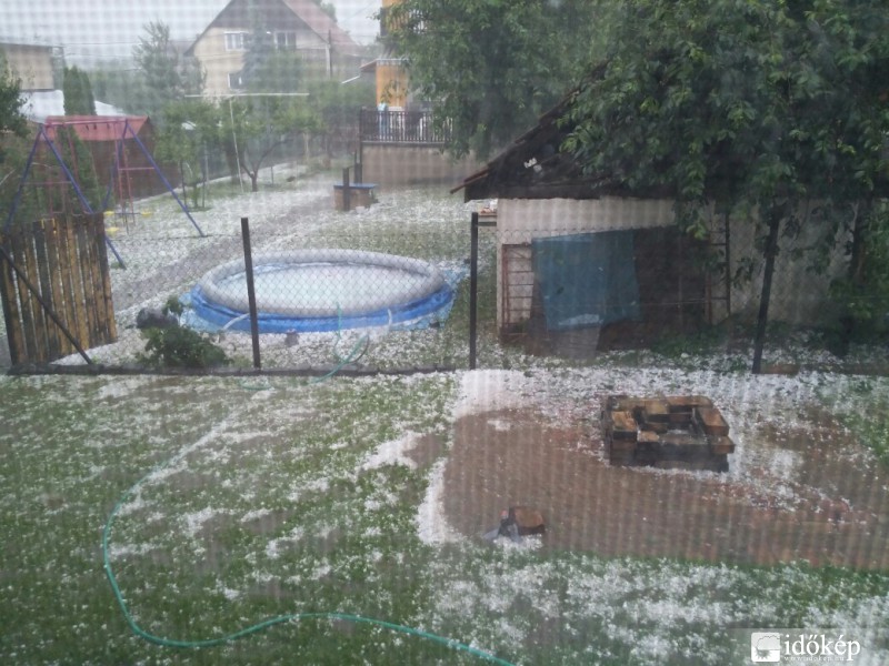 Észlelési fényképek