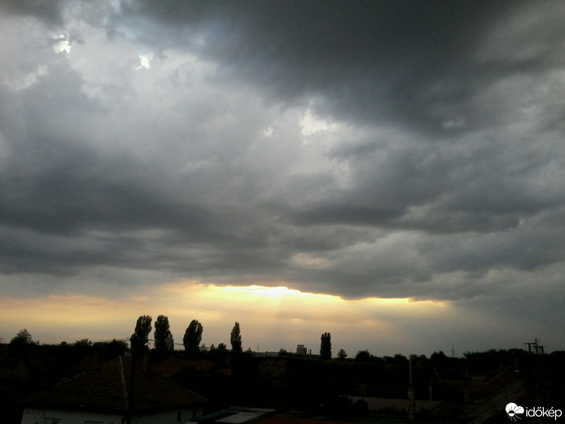 Észlelési fényképek