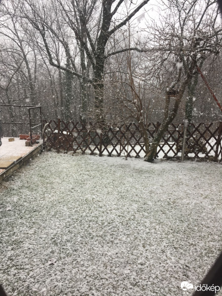 Észlelési fényképek