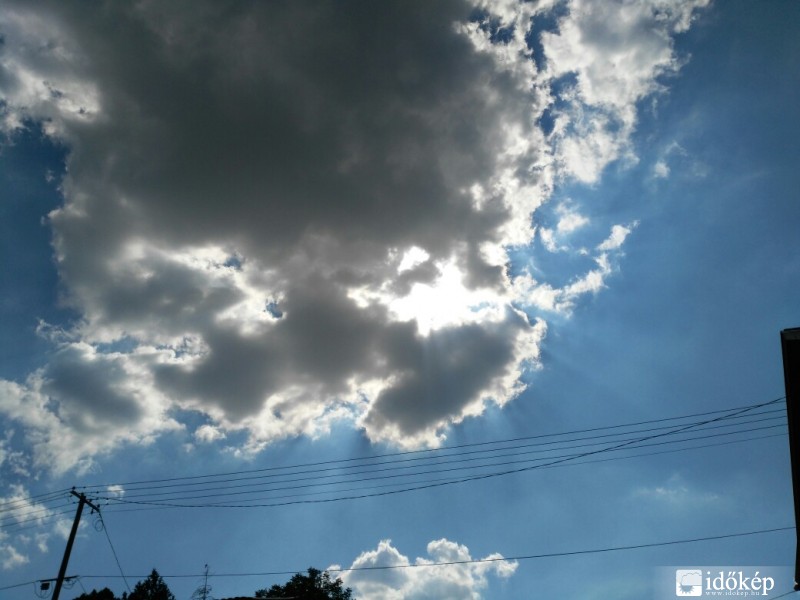 Észlelési fényképek