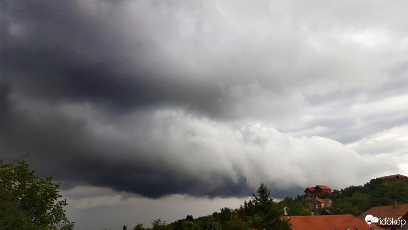 Észlelési fényképek