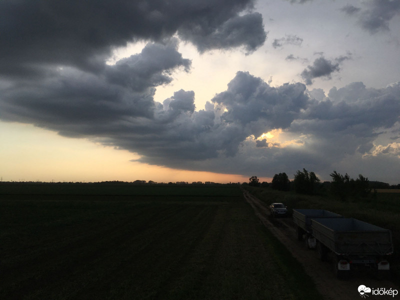 Észlelési fényképek