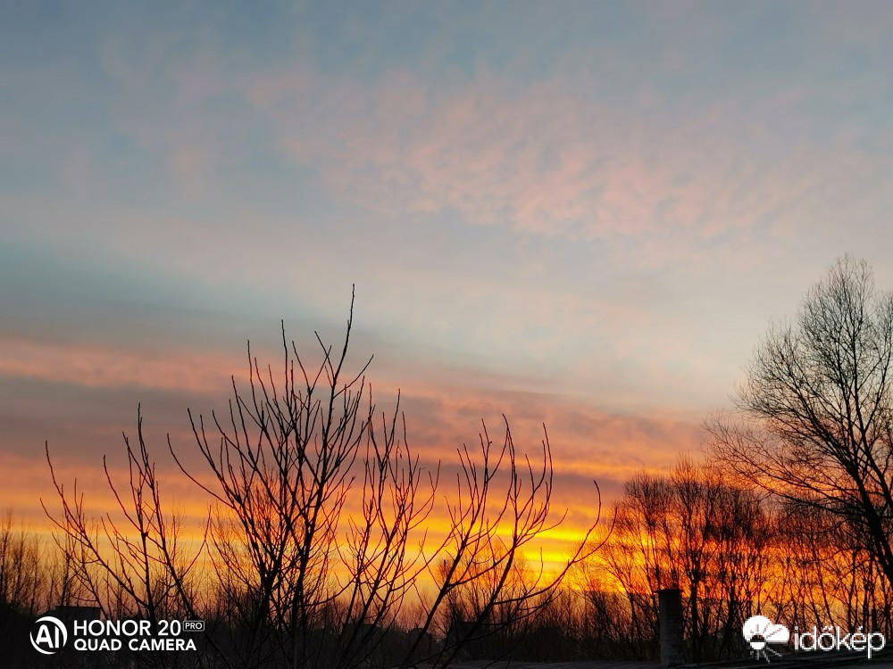 Észlelési fényképek