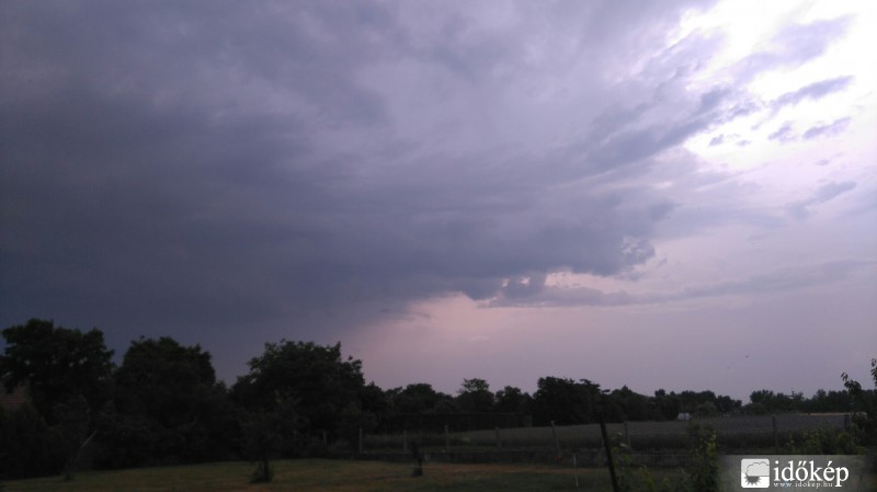 Észlelési fényképek