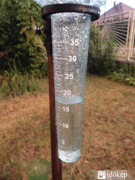 Ennyi csapadék hullott a ziviből 16,5 mm