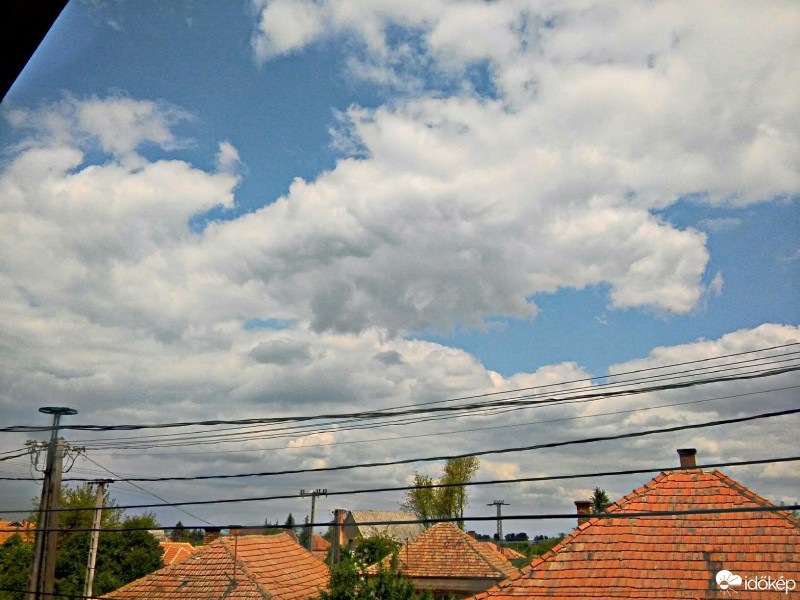 Észlelési fényképek