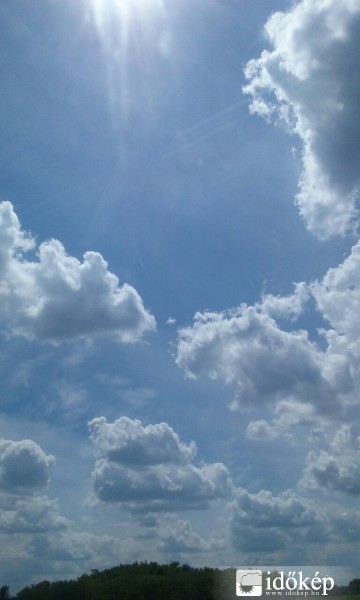 Észlelési fényképek