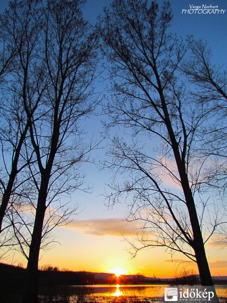 Ismét eltelt egy nap!