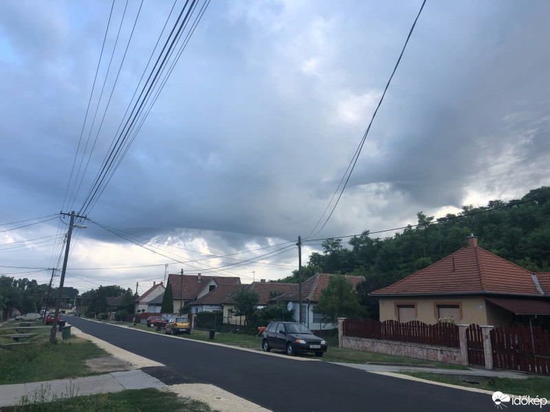 Észlelési fényképek