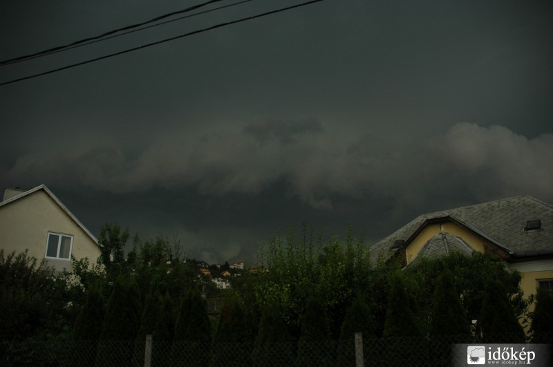 Észlelési fényképek