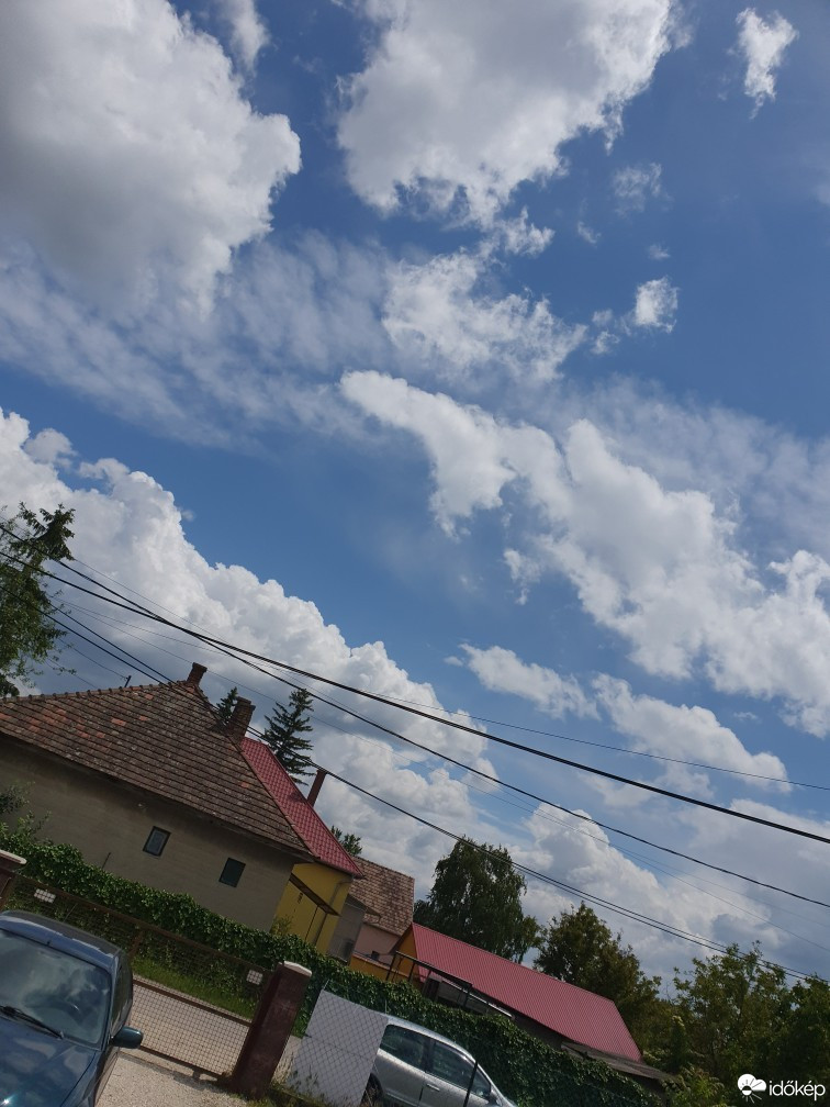 Észlelési fényképek