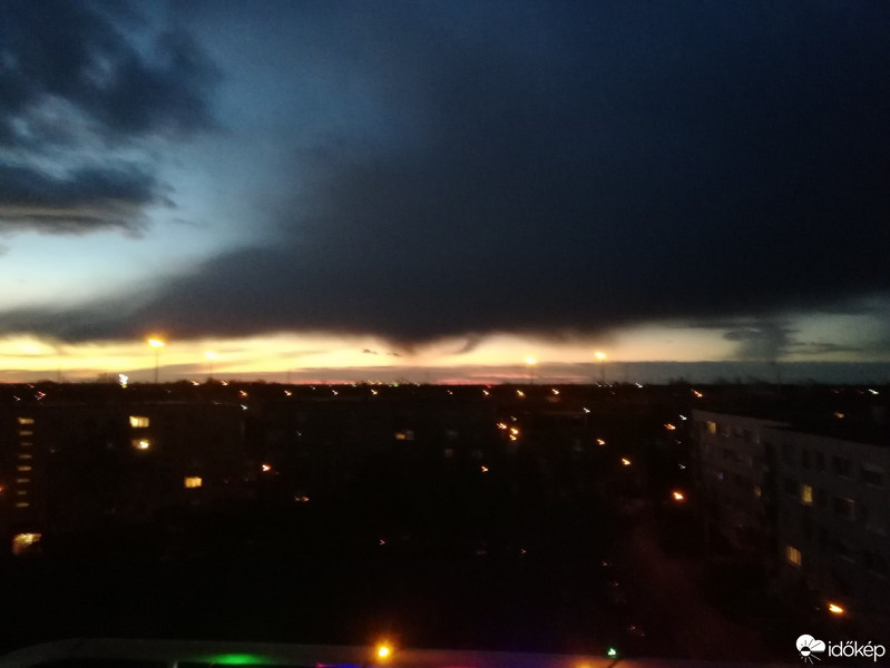 Észlelési fényképek