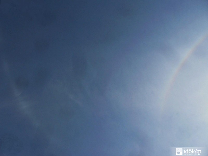 22 fokos halo és melléknap-ív