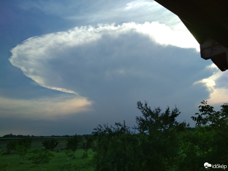 Észlelési fényképek