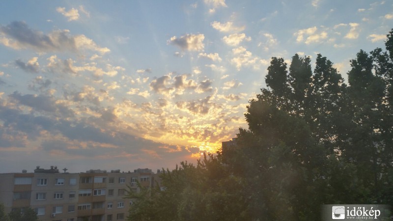 Észlelési fényképek