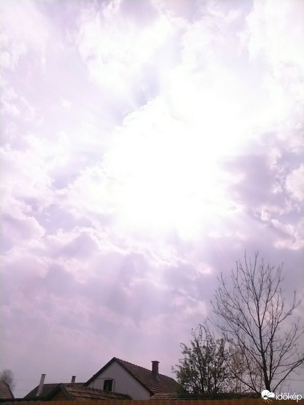 Észlelési fényképek