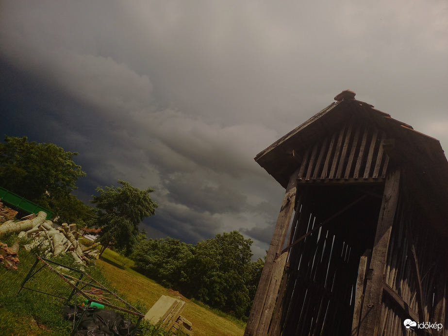 Észlelési fényképek